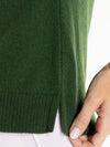 Verde escuro