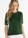 Verde escuro