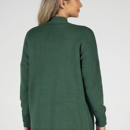 Verde escuro