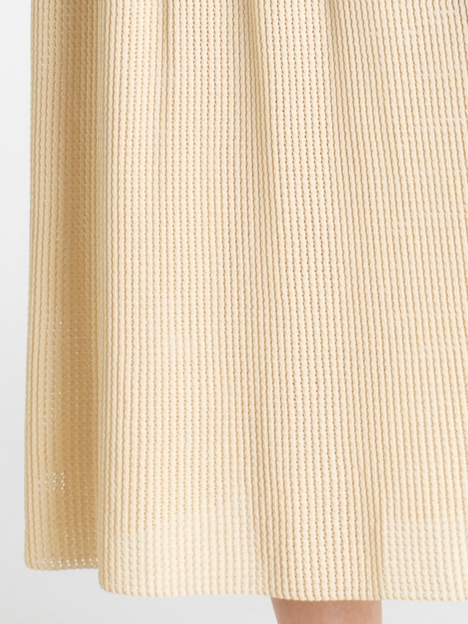 Amarelo Manteiga
