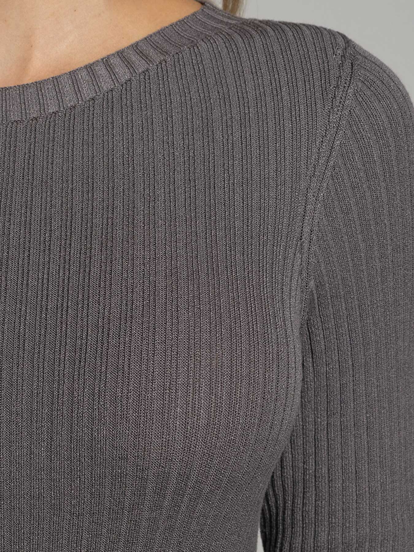Cinza